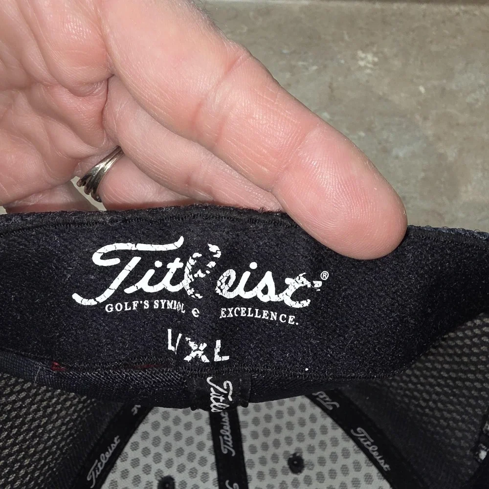 Titleist Hat Cap‎ Fitted Mens L Gray Mesh Trucker Golf Breathable Sports Logo